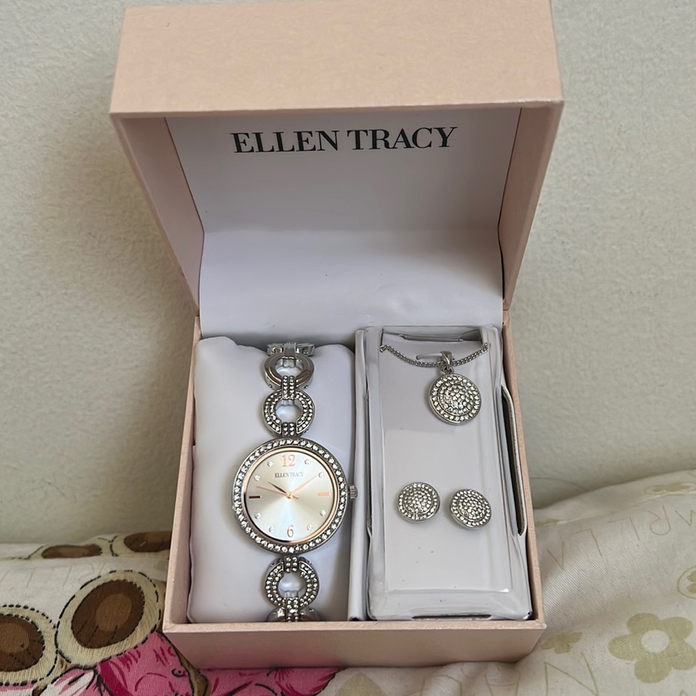 Watch set